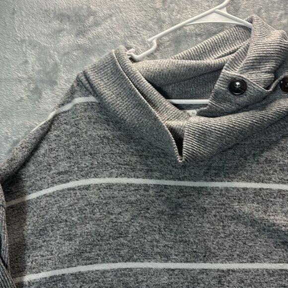 Maurice 24/7 Gray Striped Funnel Neck Button Detail Soft Size 1 - Picture 7 of 9